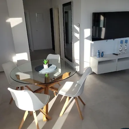 Haus Dalmatia With Heated Pool بيبينيا