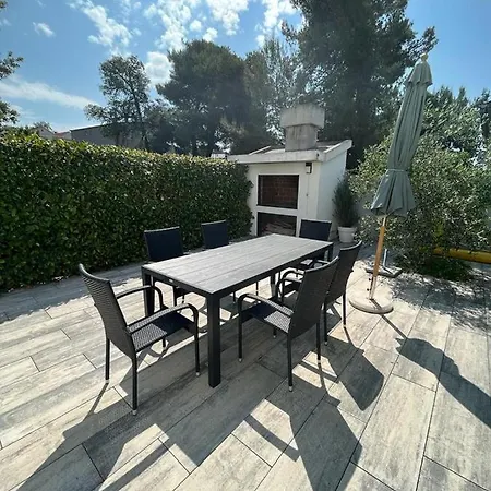 شقة Haus Dalmatia With Heated Pool *