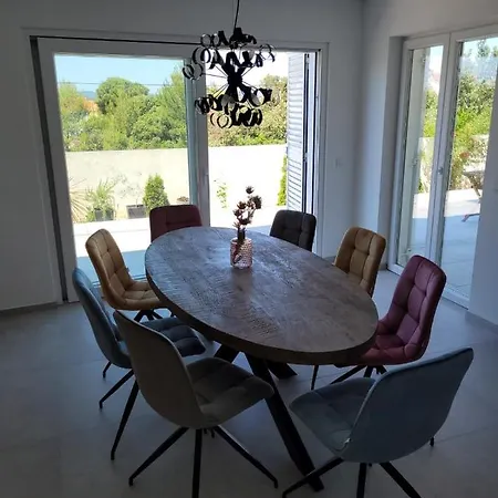 Haus Dalmatia With Heated Pool * Bibinje