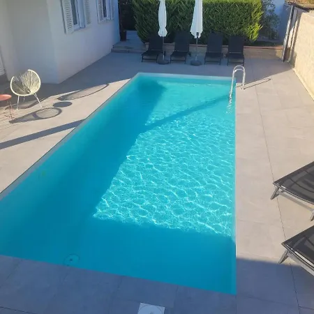 Apartman Haus Dalmatia With Heated Pool Bibinje