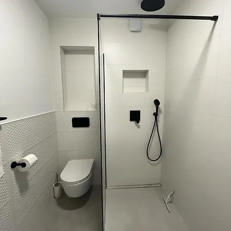 Apartment Haus Dalmatia With Heated Pool Bibinje