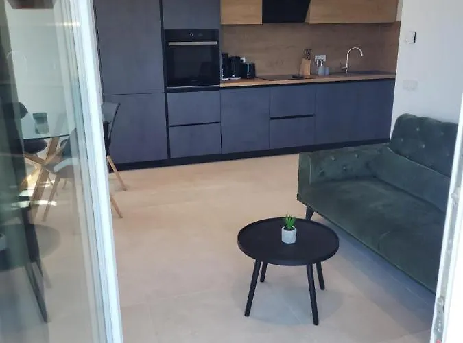 Haus Dalmatia With Heated Pool *