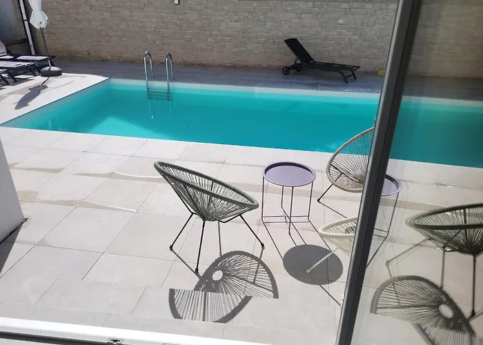 Appartement Haus Dalmatia With Heated Pool Bibinje