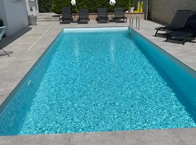 Appartement Haus Dalmatia With Heated Pool *